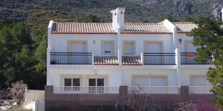 3 Bedroom villa in jalon valley