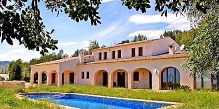 7 Bedroom finca in benissa