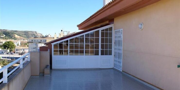 2 Bedroom apartment in javea