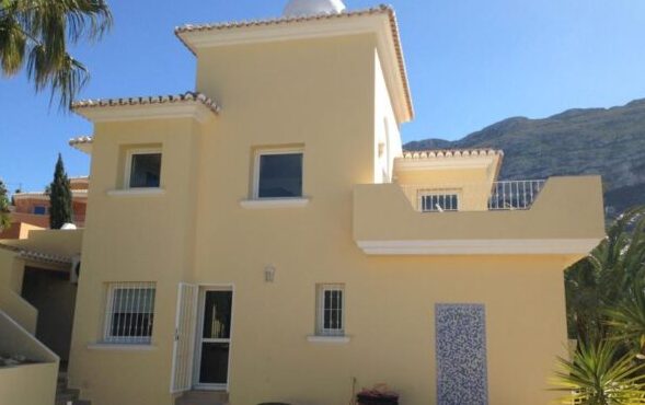 3 Bedroom villa in denia