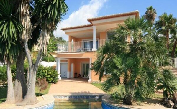 4 Bedroom villa in moraira