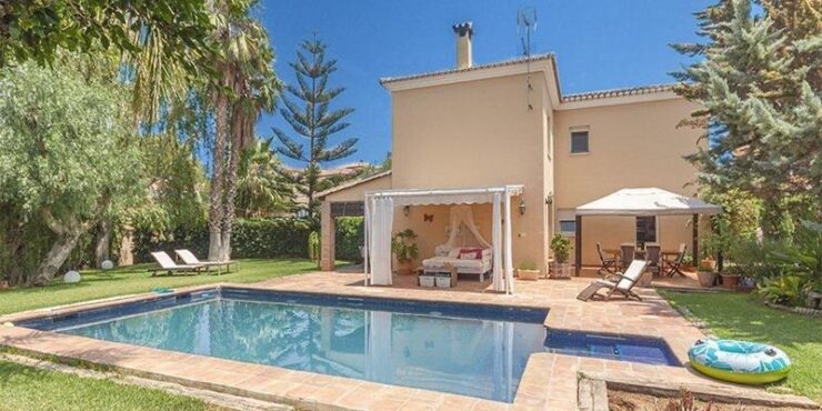 4 Bedroom villa in denia