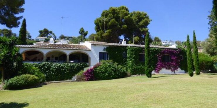 7 Bedroom villa in javea