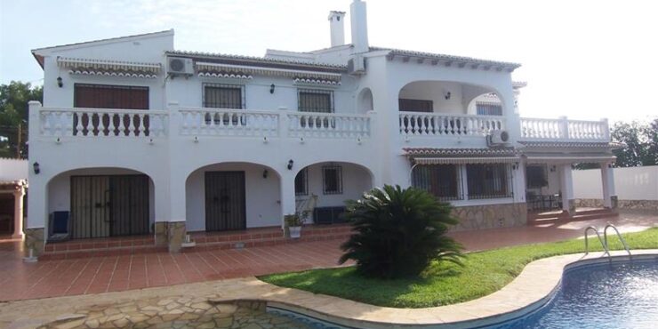 6 Bedroom villa in benissa