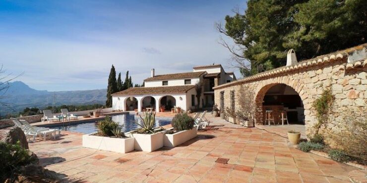 5 Bedroom finca in benissa