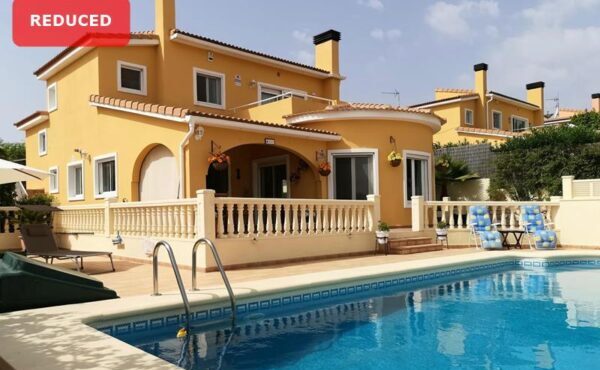 3 Bedroom villa in gata de gorgos