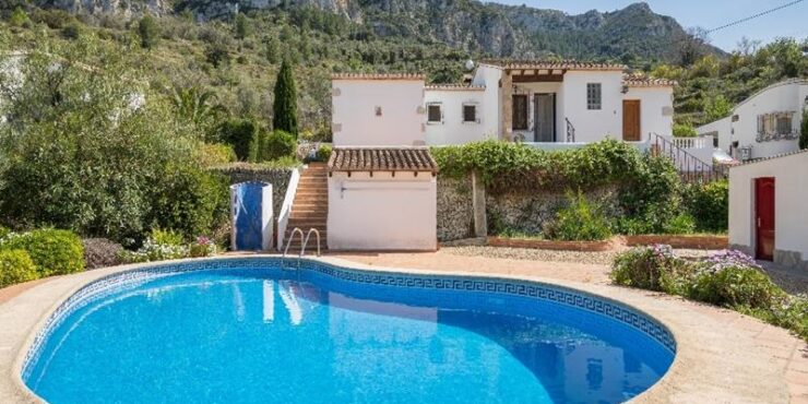 3 Bedroom villa in jalon valley