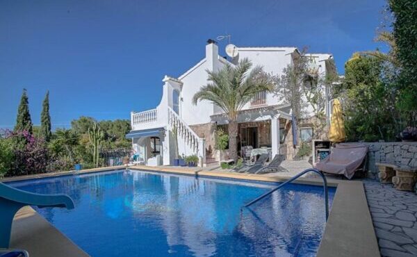 5 Bedroom villa in moraira