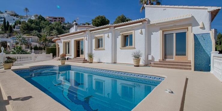 5 Bedroom villa in moraira