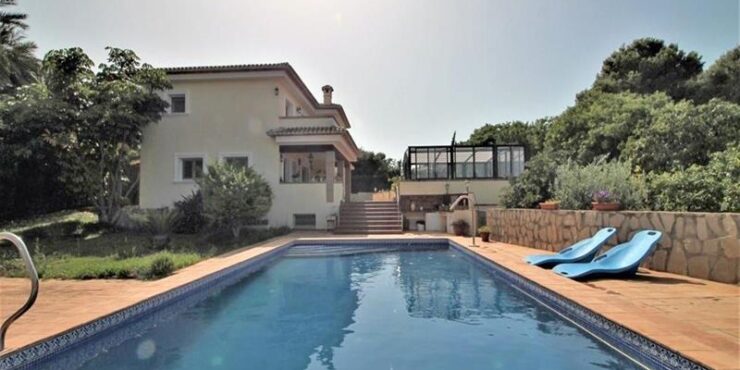 4 Bedroom villa in denia